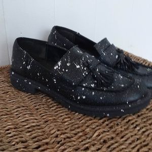 Black and white  splatter paint Creepers